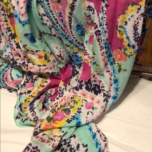 Vera Bradley Accessories - Vera Bradley scarf Vera Bradley Accessories - Vera Bradley scarf